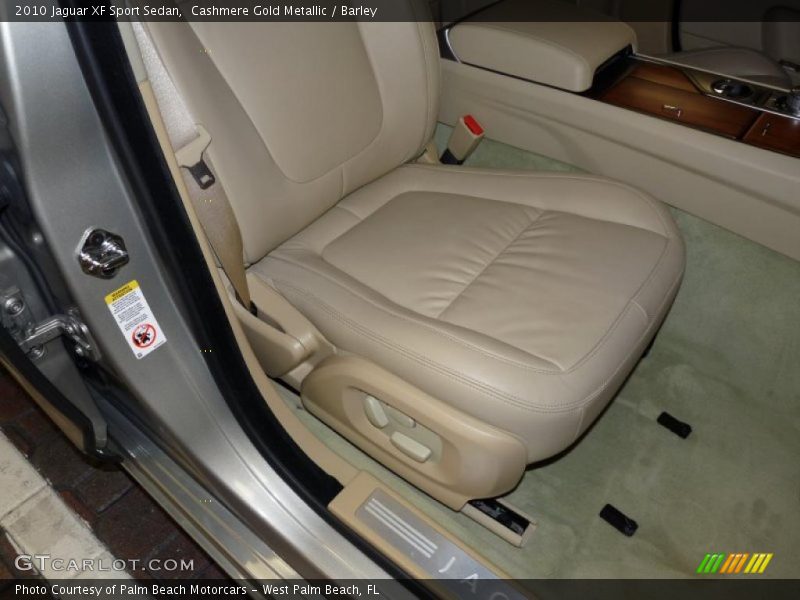  2010 XF Sport Sedan Barley Interior