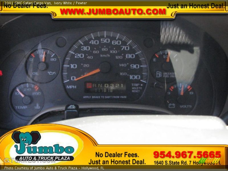 Ivory White / Pewter 2001 GMC Safari Cargo Van