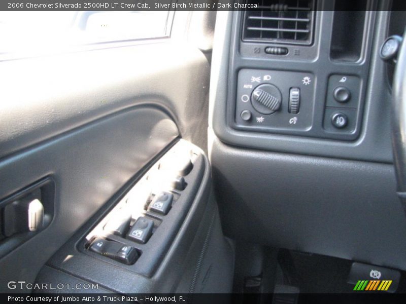 Silver Birch Metallic / Dark Charcoal 2006 Chevrolet Silverado 2500HD LT Crew Cab