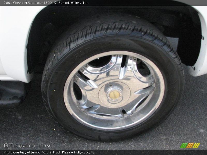 Custom Wheels of 2001 Suburban 1500 LS