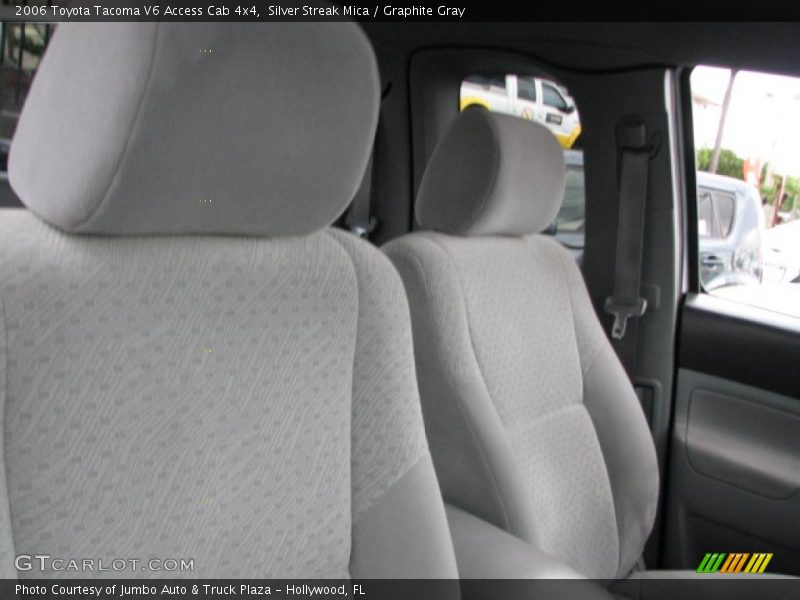 Silver Streak Mica / Graphite Gray 2006 Toyota Tacoma V6 Access Cab 4x4
