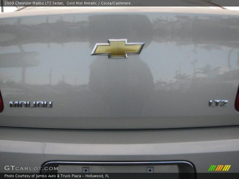 Gold Mist Metallic / Cocoa/Cashmere 2009 Chevrolet Malibu LTZ Sedan