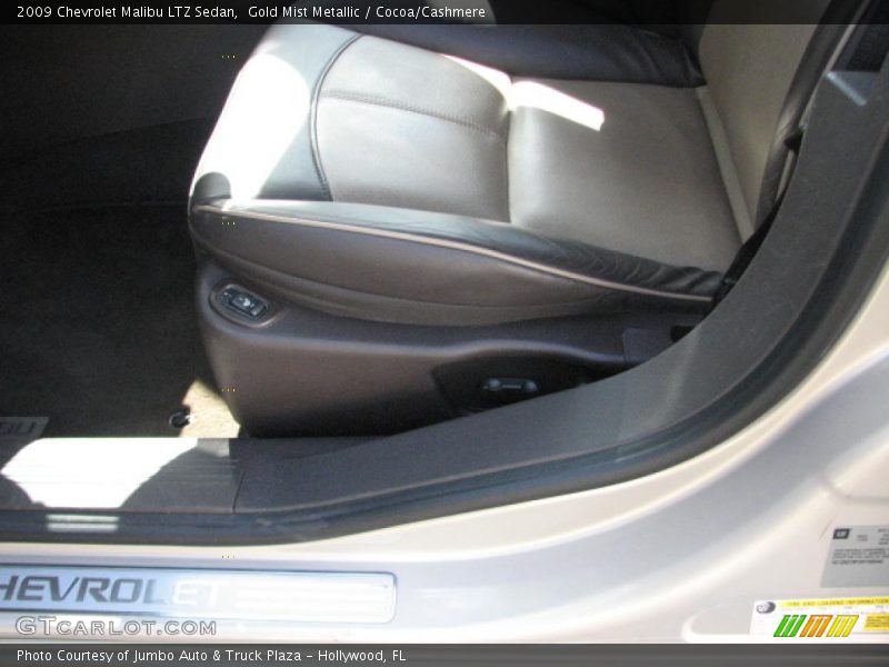Gold Mist Metallic / Cocoa/Cashmere 2009 Chevrolet Malibu LTZ Sedan