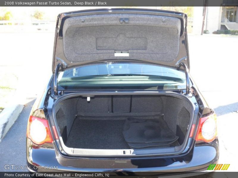 Deep Black / Black 2008 Volkswagen Passat Turbo Sedan