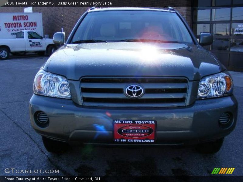 Oasis Green Pearl / Ivory Beige 2006 Toyota Highlander V6