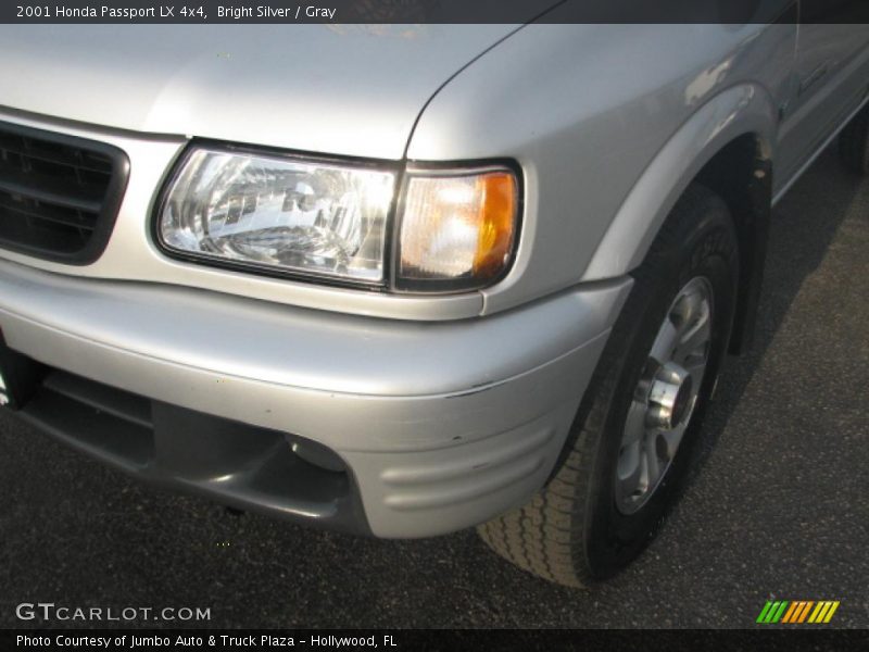 Bright Silver / Gray 2001 Honda Passport LX 4x4