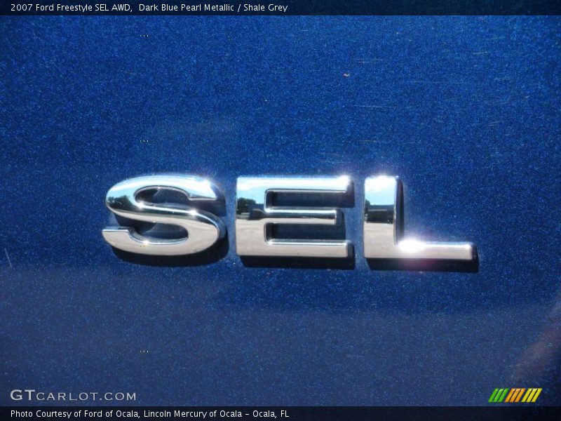  2007 Freestyle SEL AWD Logo