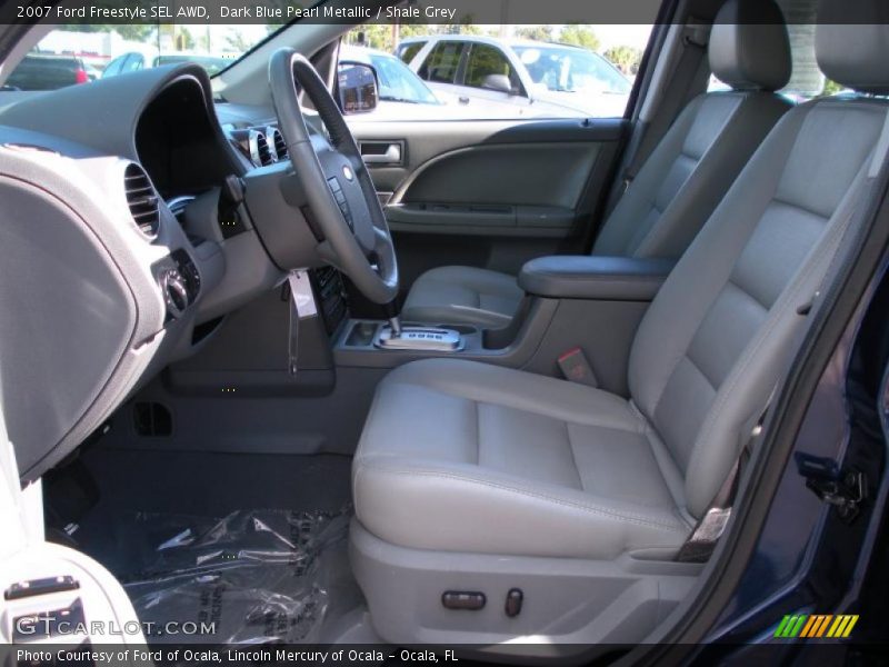  2007 Freestyle SEL AWD Shale Grey Interior
