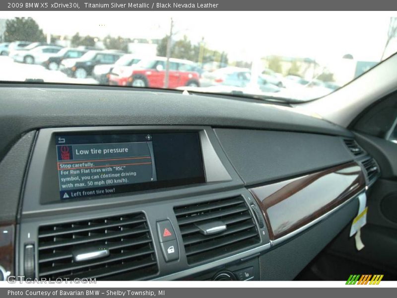 Titanium Silver Metallic / Black Nevada Leather 2009 BMW X5 xDrive30i