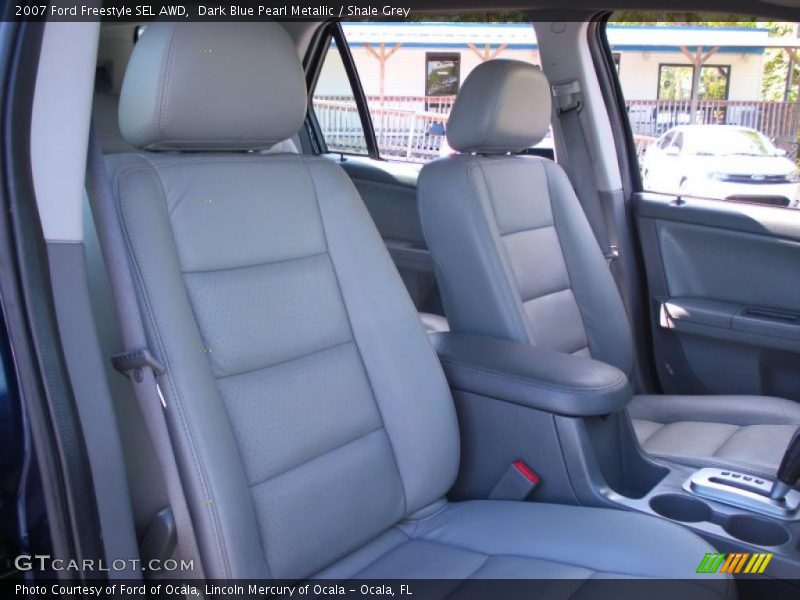  2007 Freestyle SEL AWD Shale Grey Interior