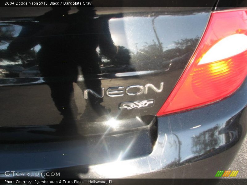 Black / Dark Slate Gray 2004 Dodge Neon SXT