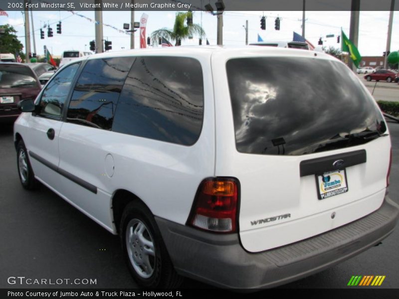 Vibrant White / Medium Graphite Grey 2002 Ford Windstar SE