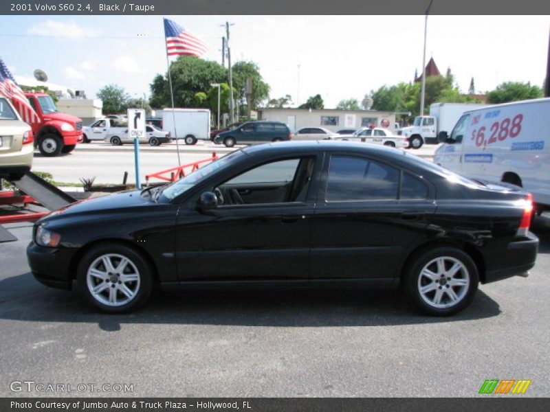 Black / Taupe 2001 Volvo S60 2.4
