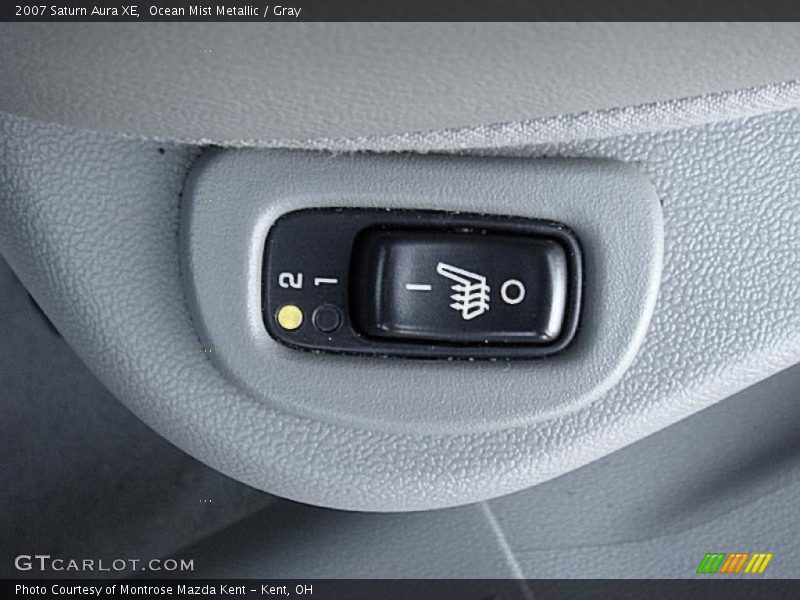 Ocean Mist Metallic / Gray 2007 Saturn Aura XE