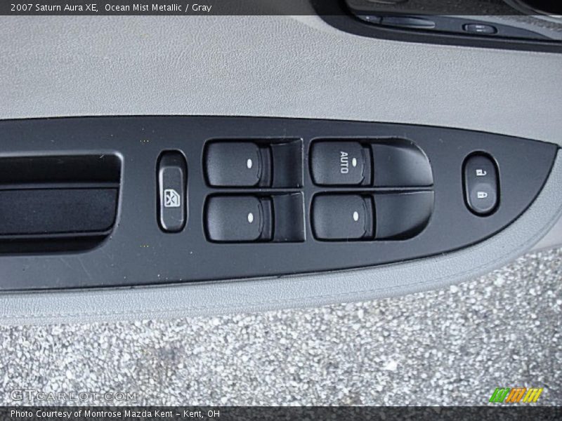 Ocean Mist Metallic / Gray 2007 Saturn Aura XE