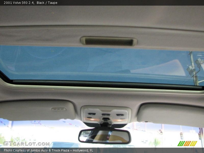 Black / Taupe 2001 Volvo S60 2.4