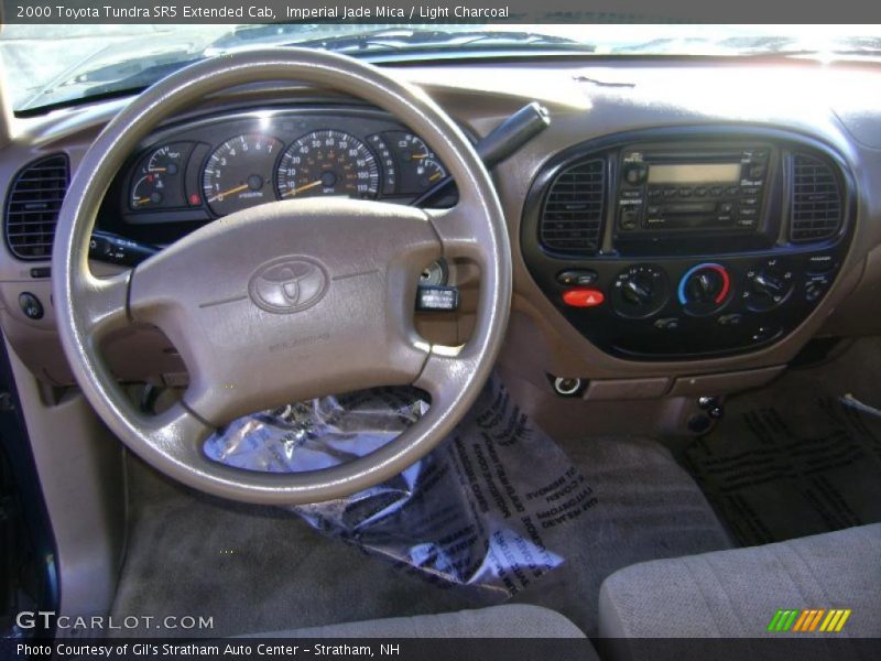 Imperial Jade Mica / Light Charcoal 2000 Toyota Tundra SR5 Extended Cab