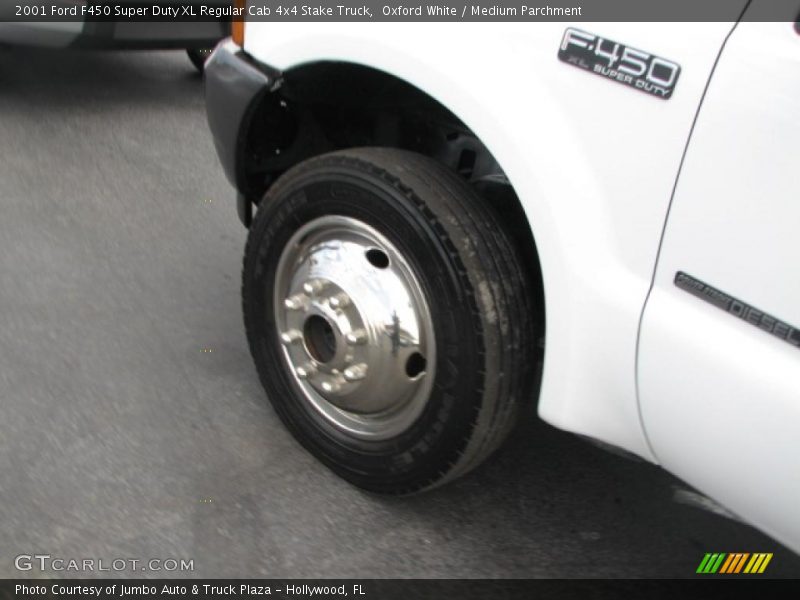 Oxford White / Medium Parchment 2001 Ford F450 Super Duty XL Regular Cab 4x4 Stake Truck