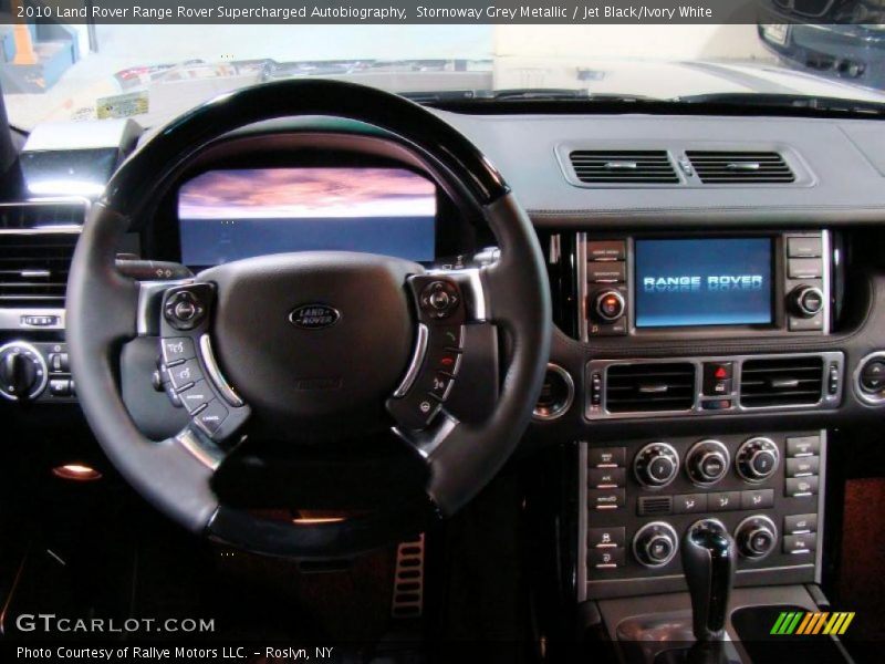 Dashboard of 2010 Range Rover Supercharged Autobiography