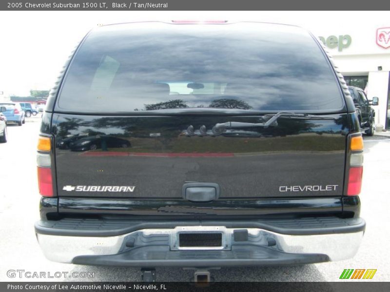 Black / Tan/Neutral 2005 Chevrolet Suburban 1500 LT
