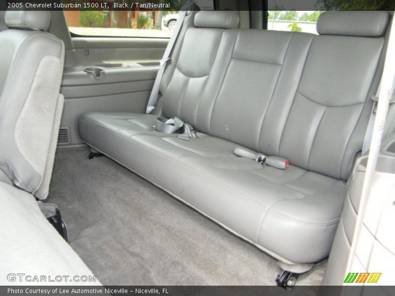  2005 Suburban 1500 LT Tan/Neutral Interior