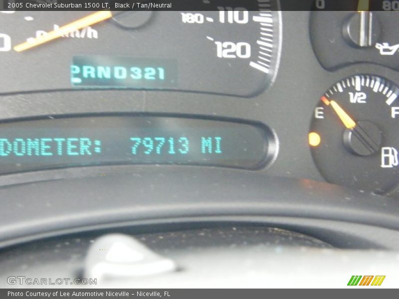 Black / Tan/Neutral 2005 Chevrolet Suburban 1500 LT