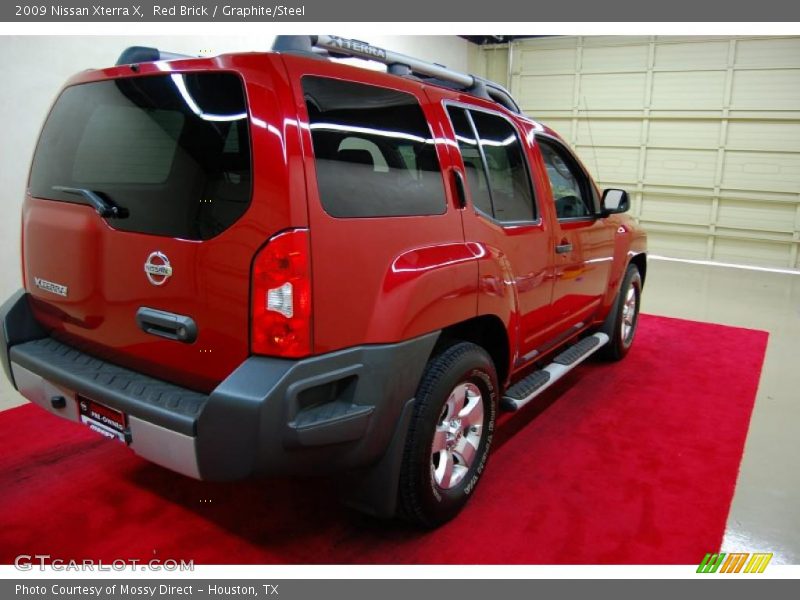 Red Brick / Graphite/Steel 2009 Nissan Xterra X