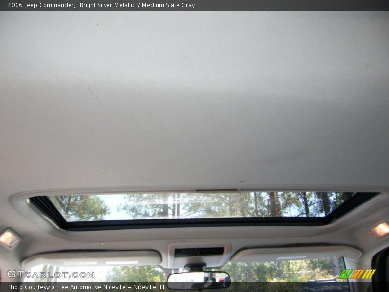 Bright Silver Metallic / Medium Slate Gray 2006 Jeep Commander