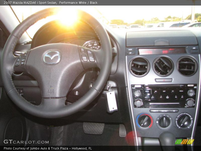 Performance White / Black 2007 Mazda MAZDA6 i Sport Sedan