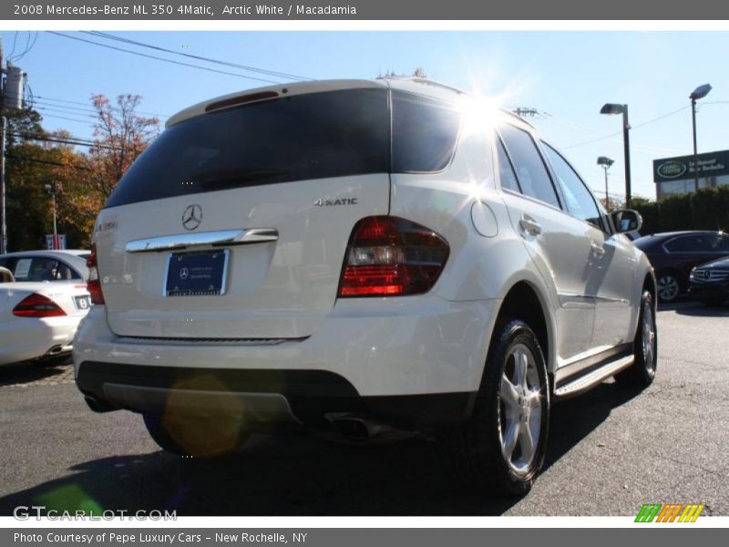 Arctic White / Macadamia 2008 Mercedes-Benz ML 350 4Matic