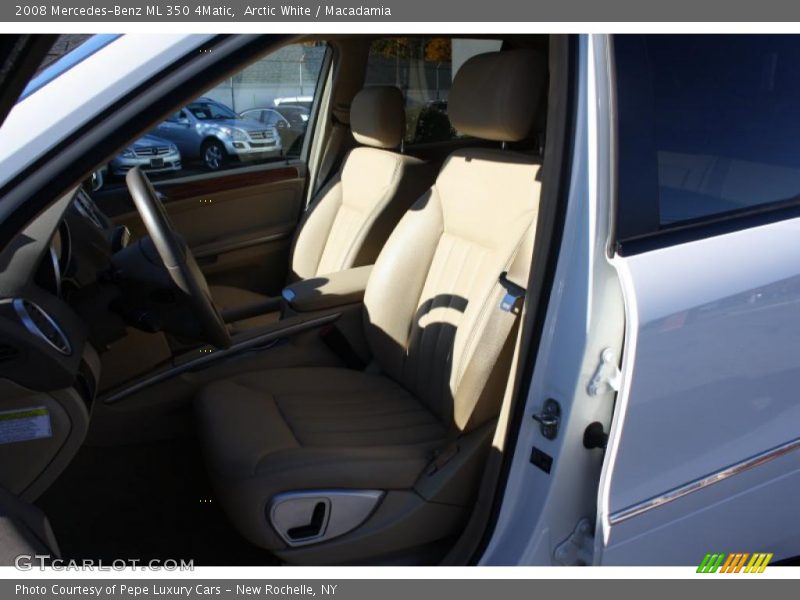 Arctic White / Macadamia 2008 Mercedes-Benz ML 350 4Matic