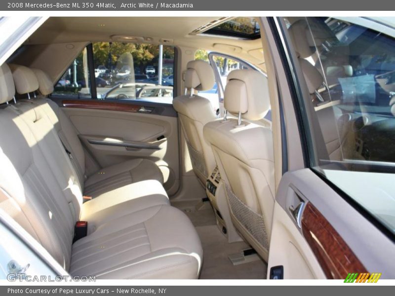 Arctic White / Macadamia 2008 Mercedes-Benz ML 350 4Matic