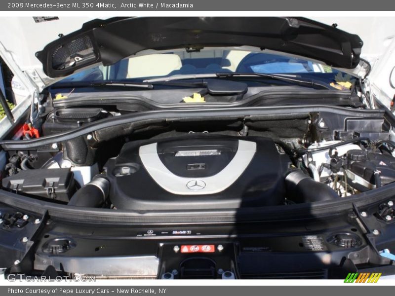 Arctic White / Macadamia 2008 Mercedes-Benz ML 350 4Matic
