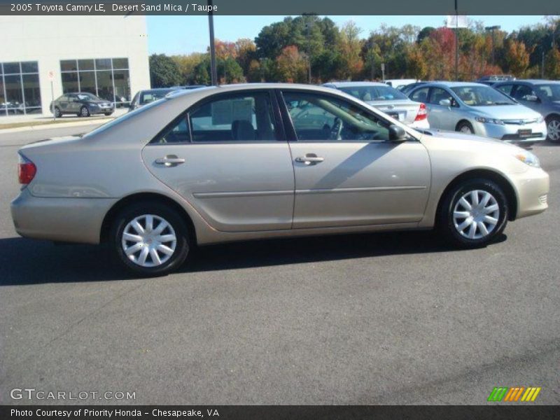 Desert Sand Mica / Taupe 2005 Toyota Camry LE