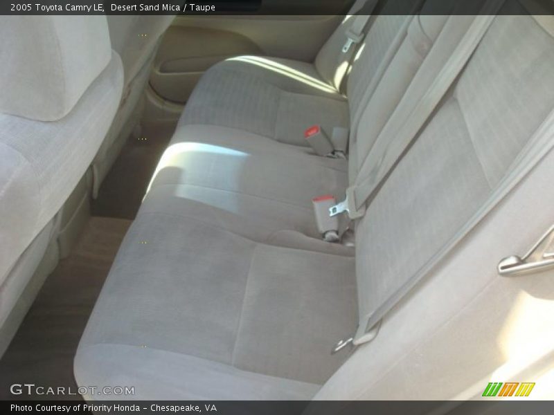 Desert Sand Mica / Taupe 2005 Toyota Camry LE