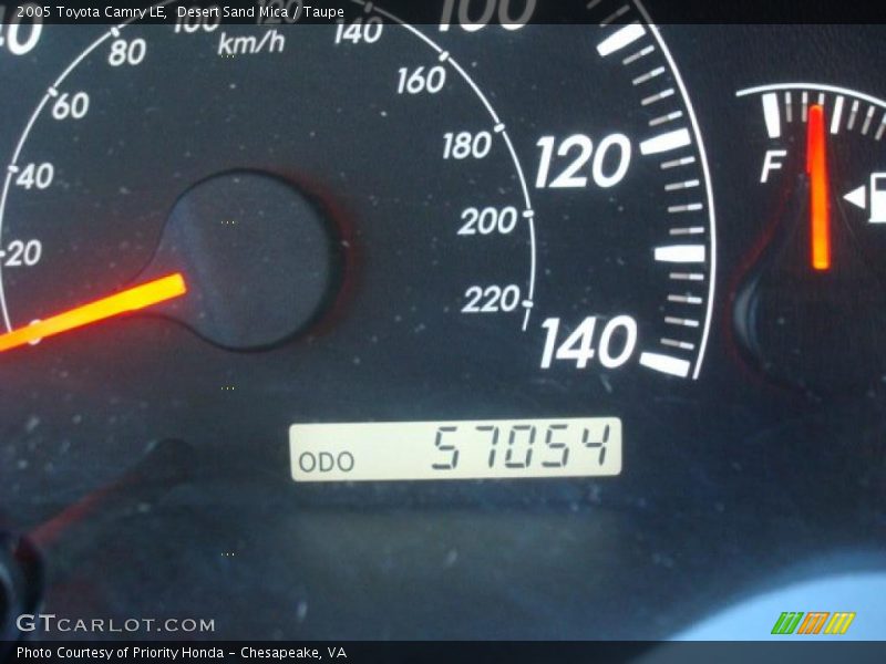 Desert Sand Mica / Taupe 2005 Toyota Camry LE