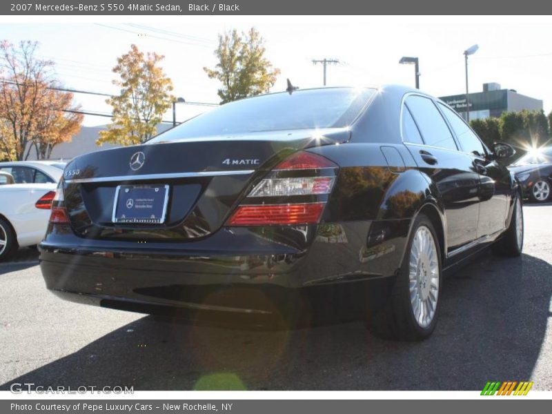 Black / Black 2007 Mercedes-Benz S 550 4Matic Sedan