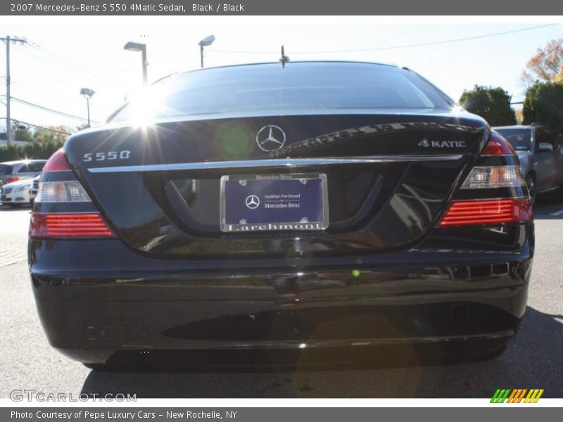 Black / Black 2007 Mercedes-Benz S 550 4Matic Sedan