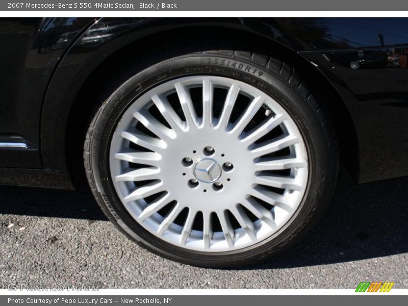 Black / Black 2007 Mercedes-Benz S 550 4Matic Sedan