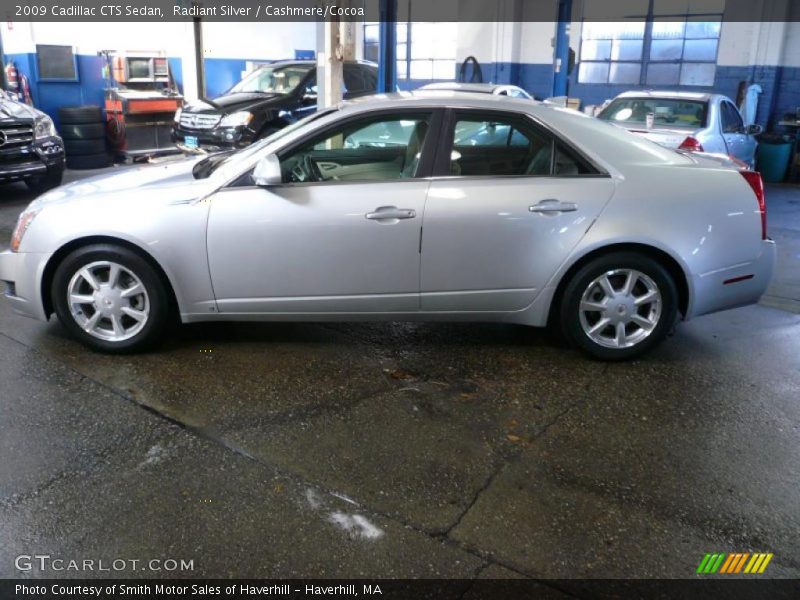 Radiant Silver / Cashmere/Cocoa 2009 Cadillac CTS Sedan