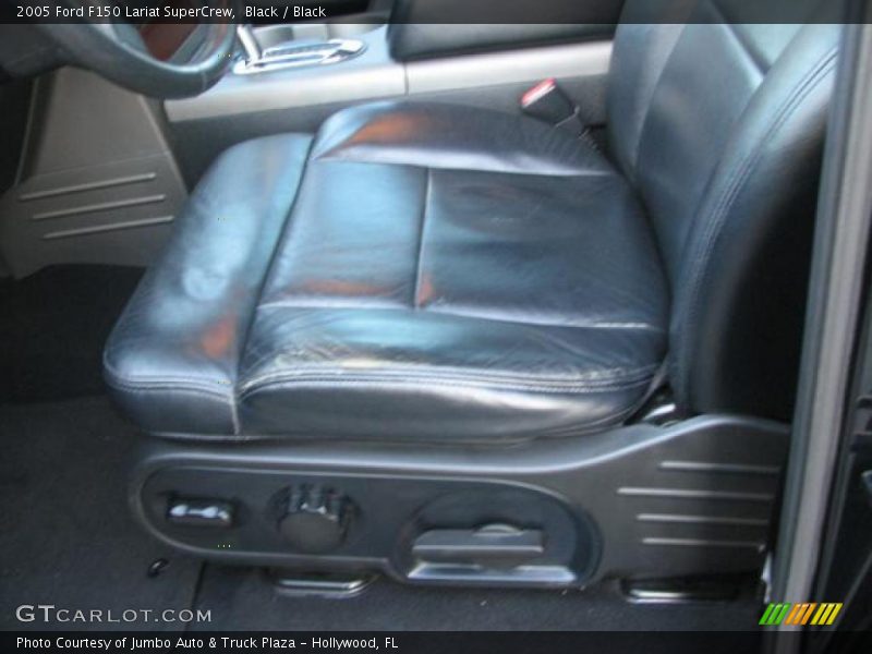 Black / Black 2005 Ford F150 Lariat SuperCrew