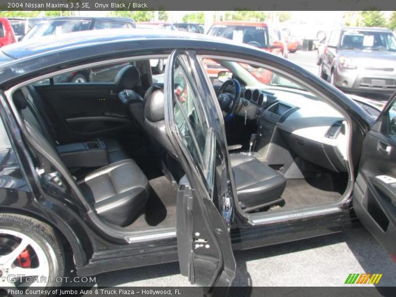 Onyx Black / Black 2004 Nissan Maxima 3.5 SE