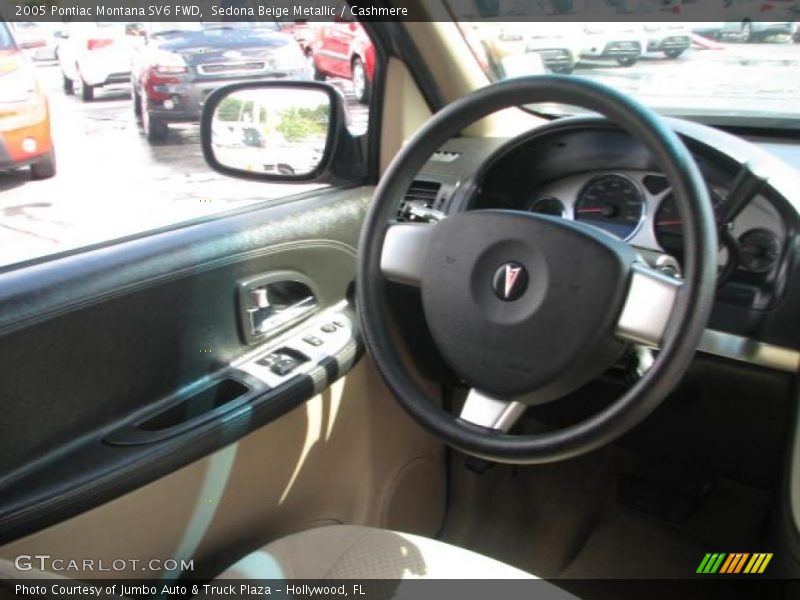 Sedona Beige Metallic / Cashmere 2005 Pontiac Montana SV6 FWD