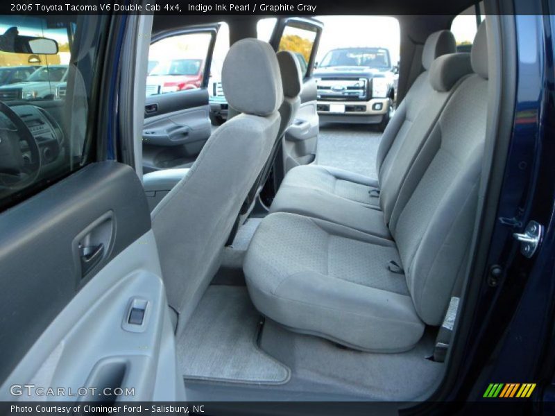 Indigo Ink Pearl / Graphite Gray 2006 Toyota Tacoma V6 Double Cab 4x4