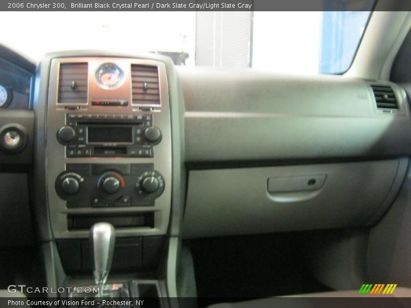 Brilliant Black Crystal Pearl / Dark Slate Gray/Light Slate Gray 2006 Chrysler 300