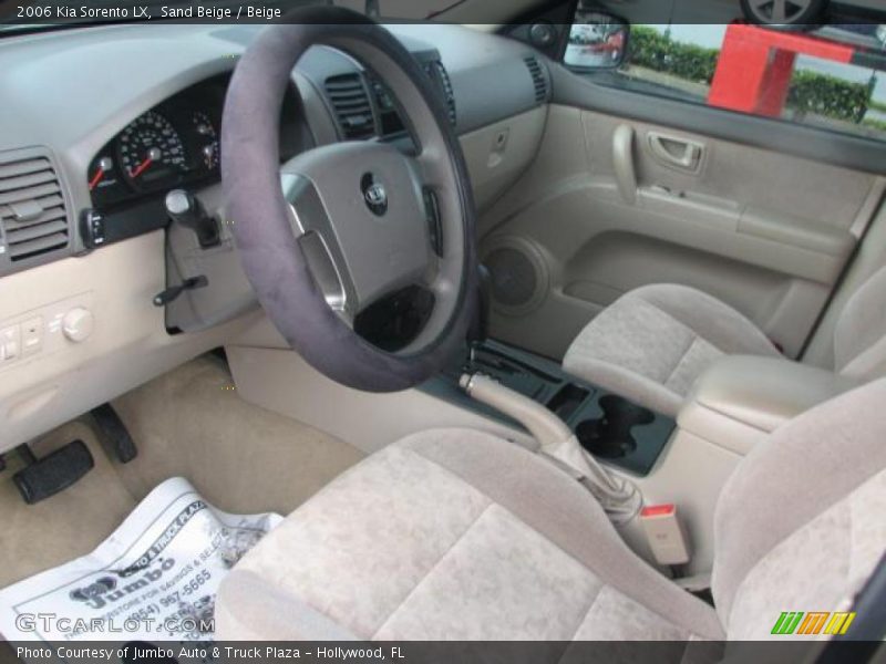 Sand Beige / Beige 2006 Kia Sorento LX