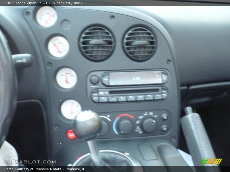 Viper Red / Black 2003 Dodge Viper SRT-10