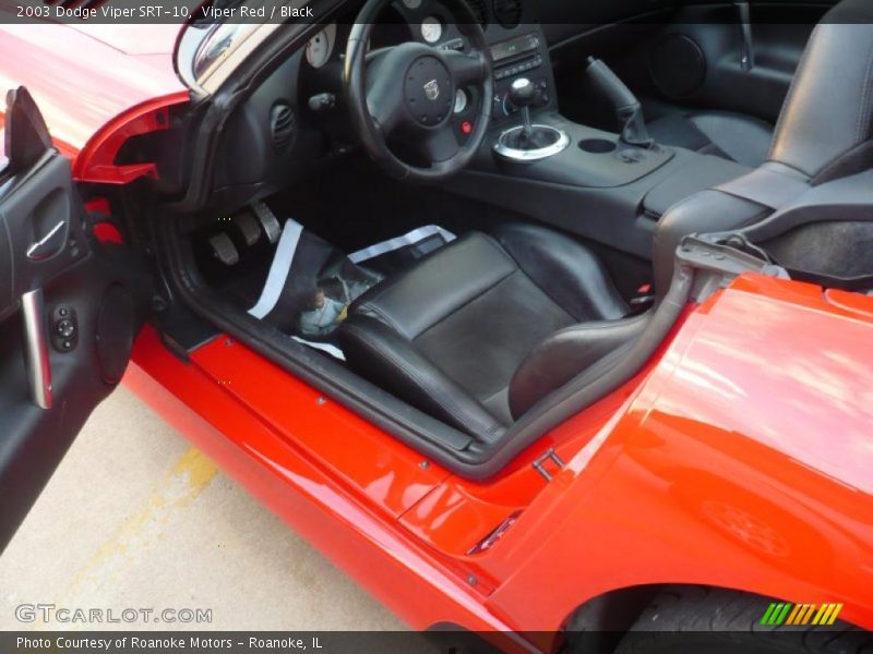 Viper Red / Black 2003 Dodge Viper SRT-10