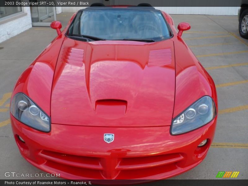 Viper Red / Black 2003 Dodge Viper SRT-10