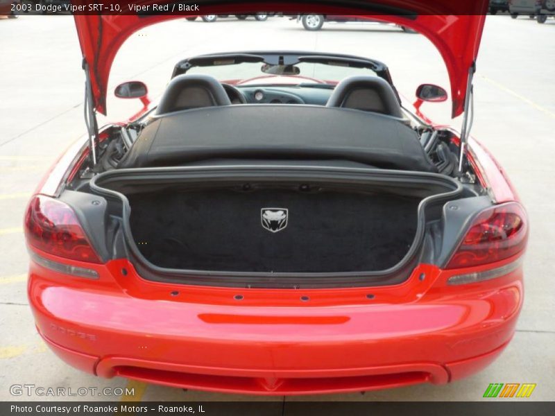  2003 Viper SRT-10 Trunk
